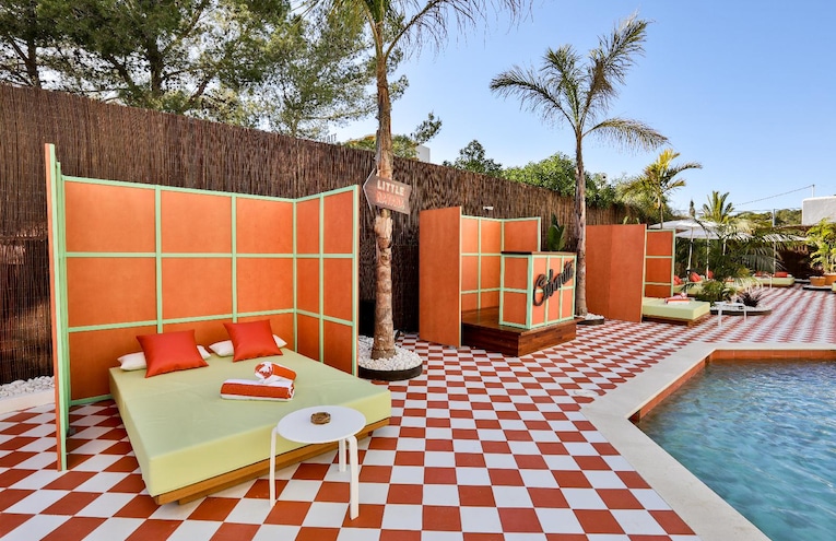 Swimming pools - 4