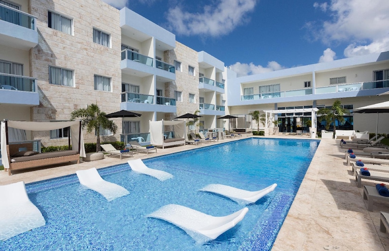Swimming pools - 4