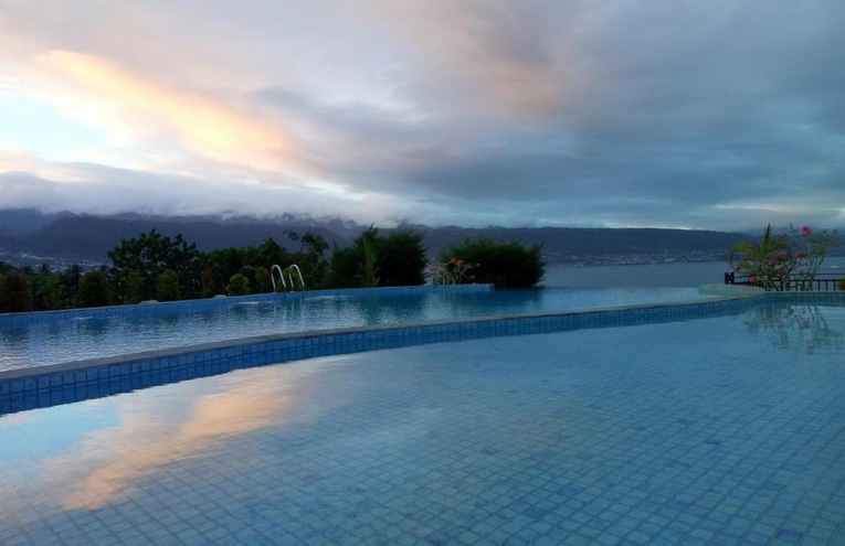 Swimming pools - 1