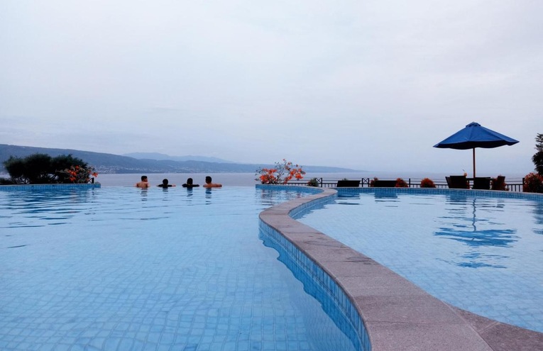 Swimming pools - 2