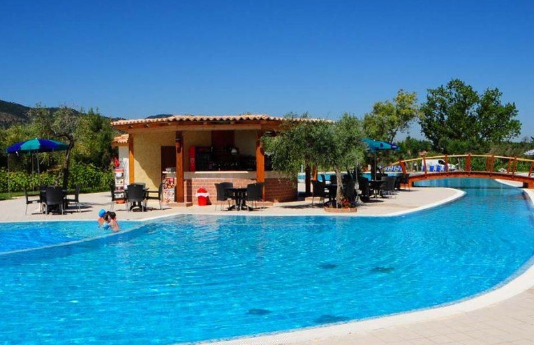 Swimming pools - 1