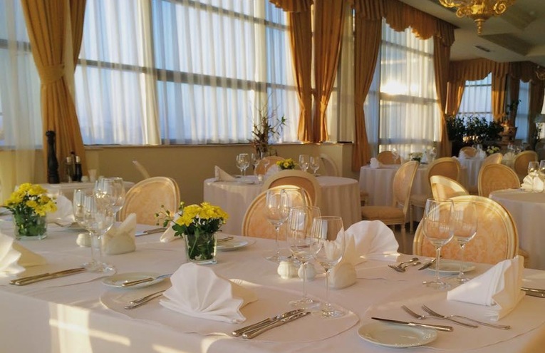 Restaurants - 1