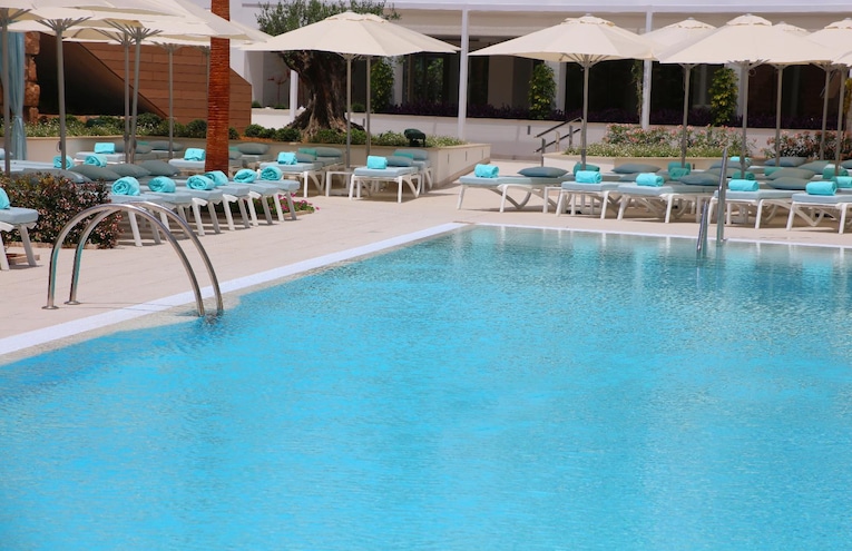 Swimming pools - 2
