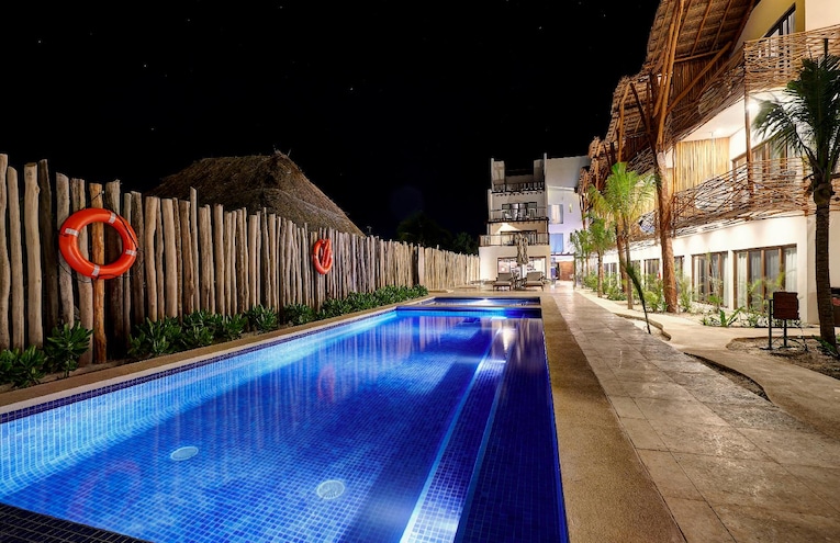 Swimming pools - 3