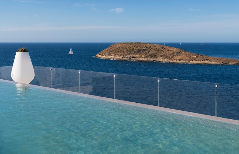 Swimming pools - 3