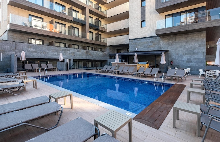 Swimming pools - 2