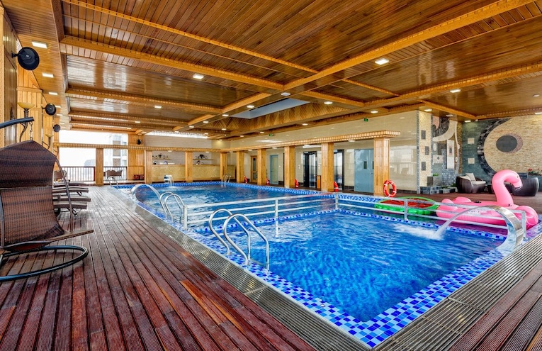 Swimming pools - 1
