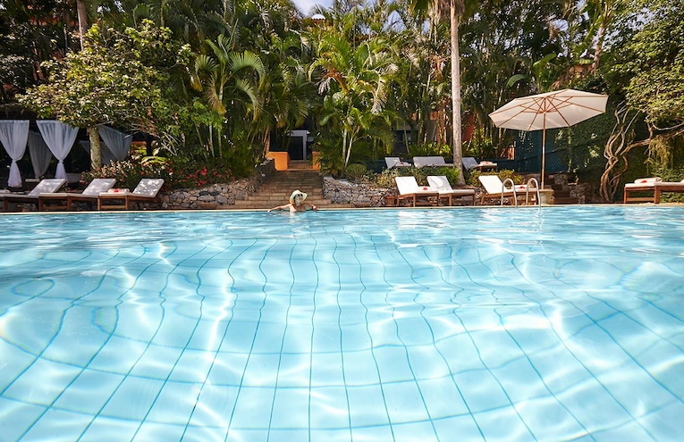 Swimming pools - 1