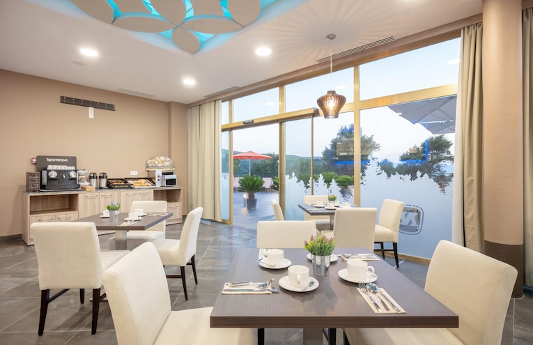 Restaurants - 1