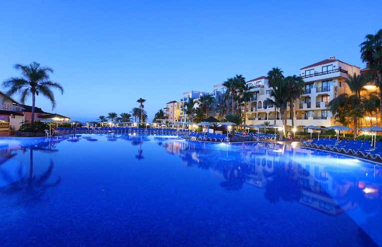 Swimming pools - 7