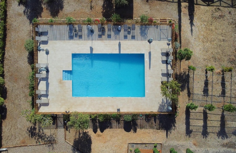 Swimming pools - 1