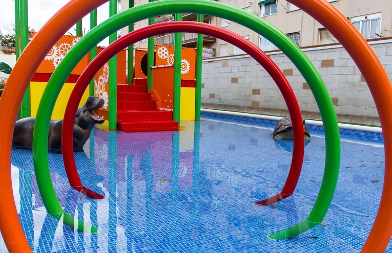 Swimming pools - 10