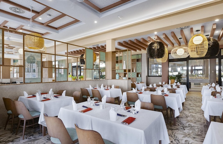 Restaurants - 4