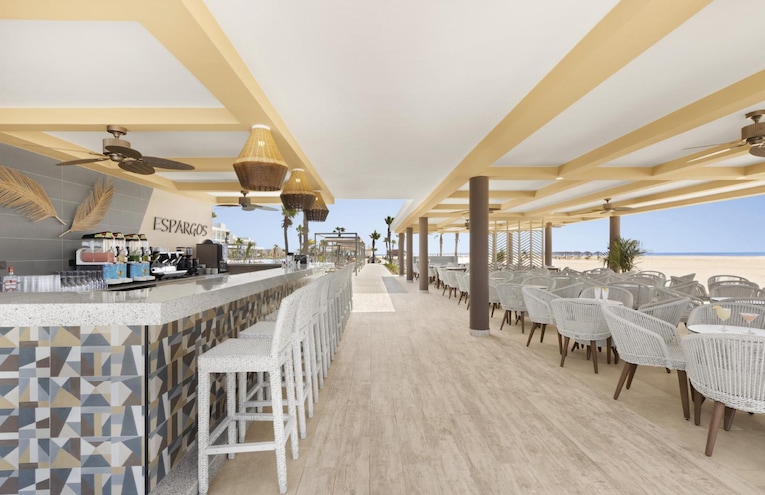 Restaurants - 7