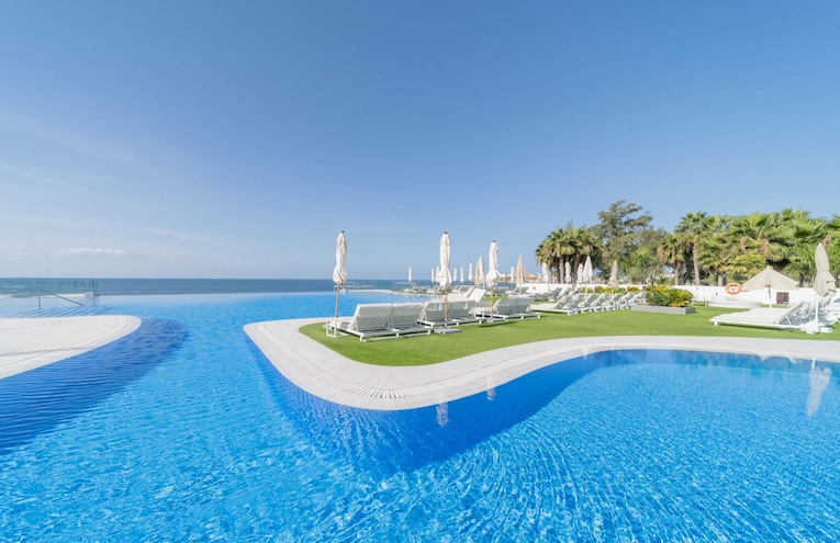 Swimming pools - 1