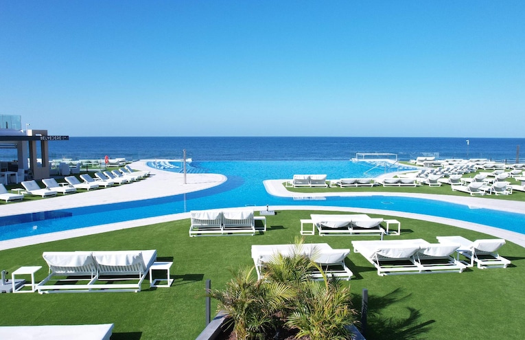 Swimming pools - 4
