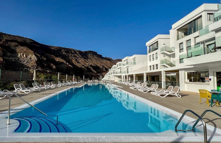 Swimming pools - 2