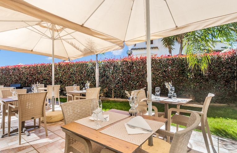 Restaurants - 1