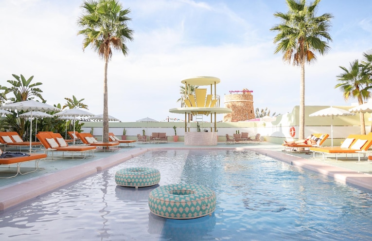 Swimming pools - 7