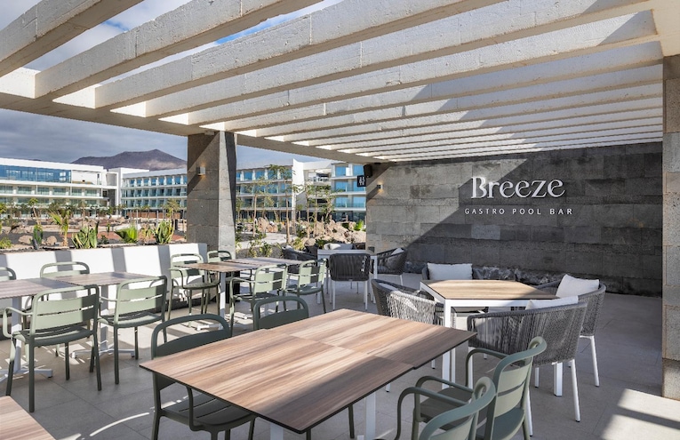 Restaurants - 10