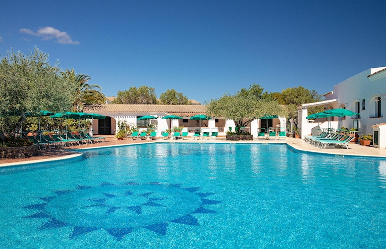Swimming pools - 1