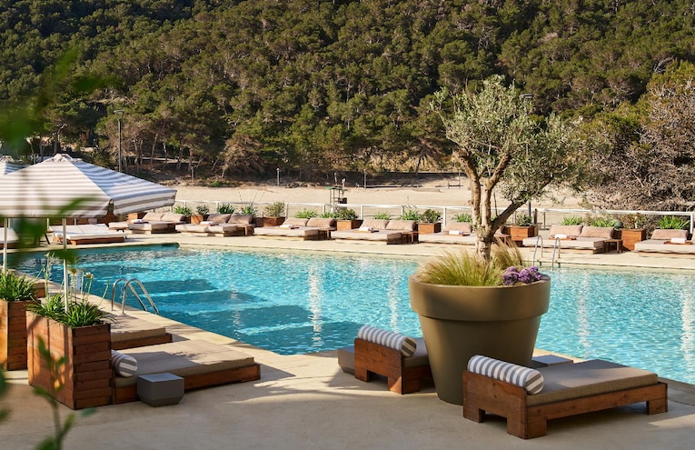 Swimming pools - 3