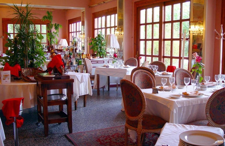 Restaurants - 1