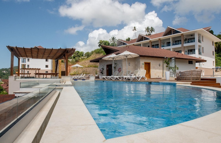 Swimming pools - 1