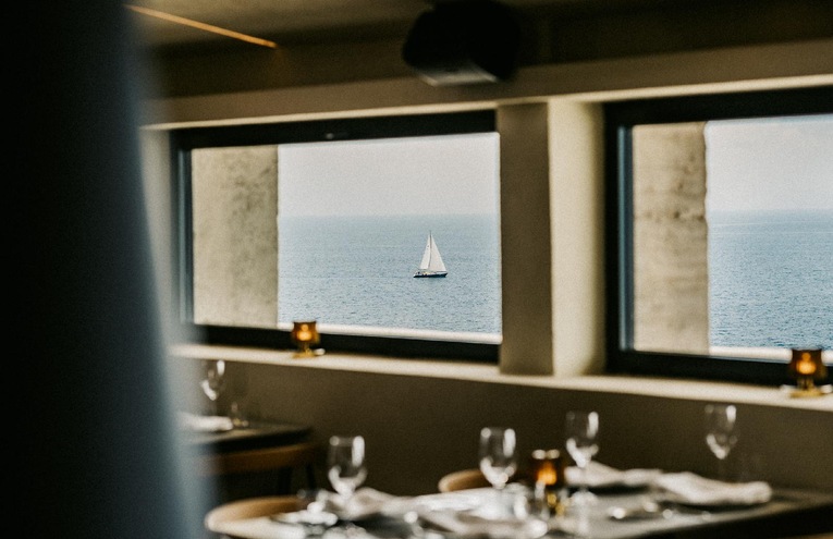 Restaurants - 11