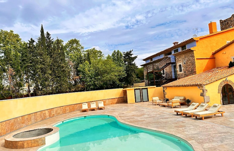 Swimming pools - 2