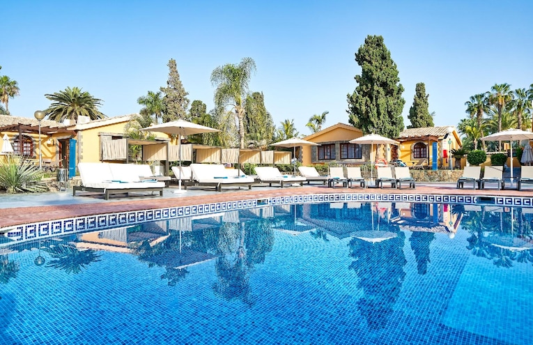 Swimming pools - 2